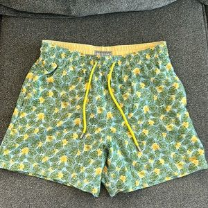 Le Club Swim Shorts Size L - 6” inseam